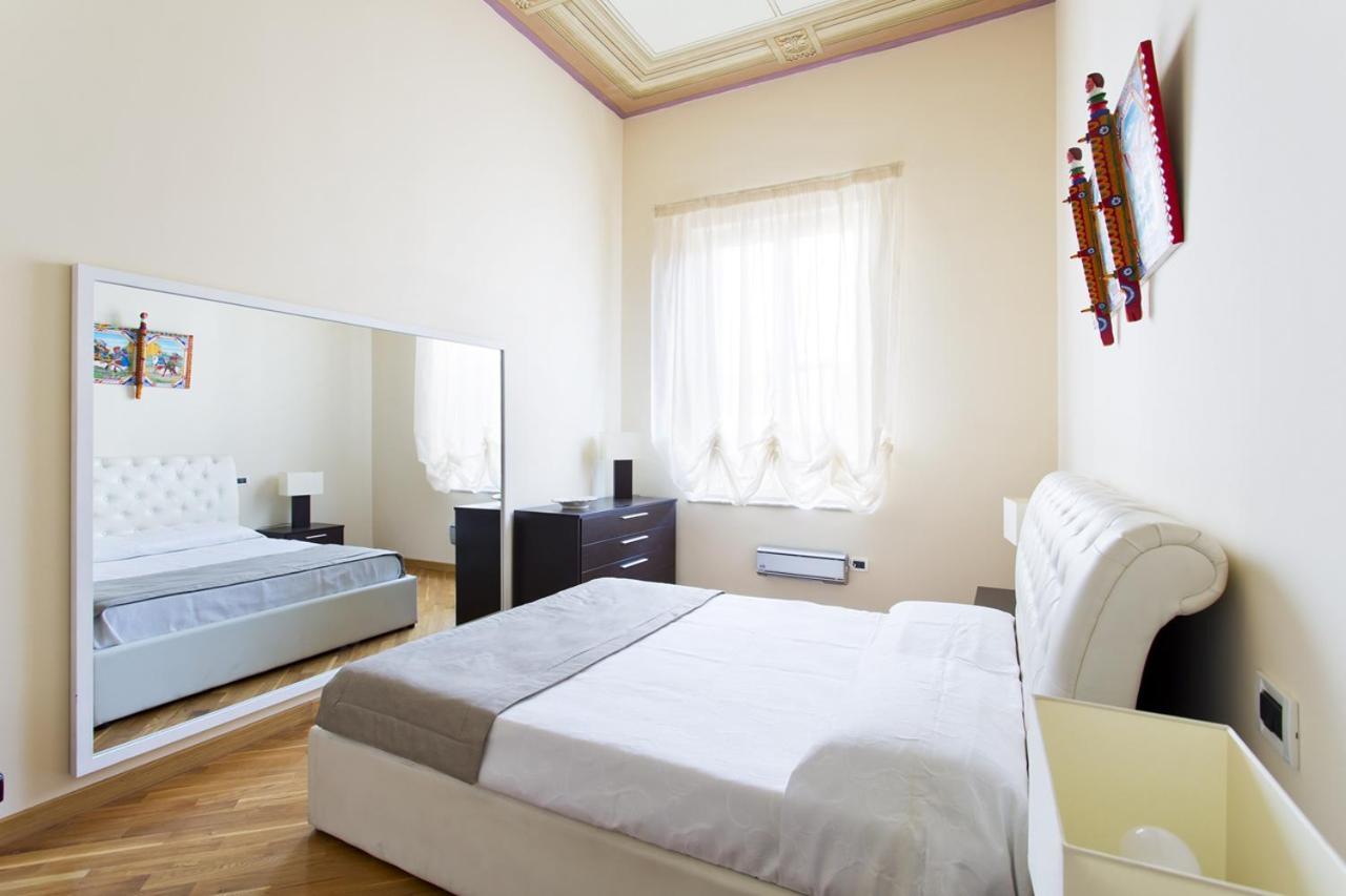 Quattro Canti Luxury Apartment Palermo Eksteriør billede